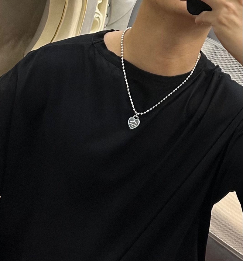 T*f*ny necklaces